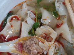 红肠鲜肉馄饨-吉祥馄饨(上海斜土店)