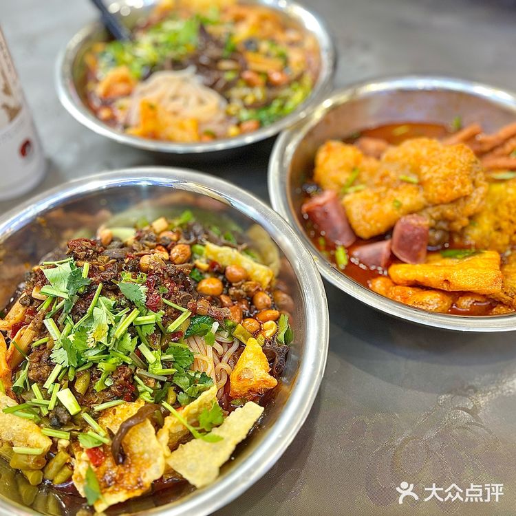 在重庆超爱螺蛳粉的你[调皮]可以安心冲咯🥢