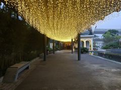 -茅草房·河畔园林火锅