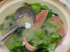 咸猪骨煲淋芥菜-川湘園(西华路店)