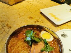 -喝丢一只鞋辣炒海鲜小烧烤(三八广场店)