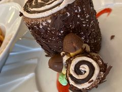 招牌树根蛋糕-莫斯科餐厅