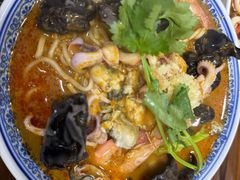 -亚忠小吃店(曾厝垵店)