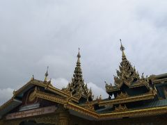 -ခြောက်ထပ်ကြီးရွှေသာလျောင်းဘုရားကြီး