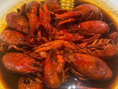 -龙巢盱眙龙虾·牛蛙·烧烤宵夜(八卦岭店)