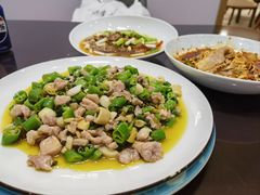 -万重锦·人文川菜馆(骡马市店)