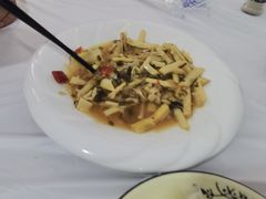 -天乐农家鱼头王(天目湖店)