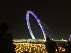 -南京眼步行桥