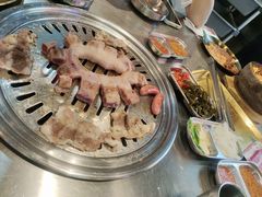 -哈哈碳都·牛肋条无限自助烤肉(台江万达店)