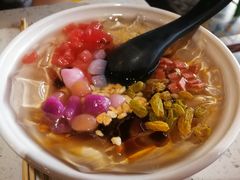 红糖冰粉-钢管厂歆瑞源油卤串串香(春熙路太古里店)