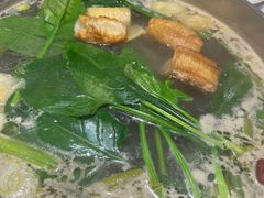 -乡土黄·鲜牛肉火锅·小龙虾(兴业街店)