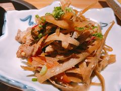 牛蒡炒牛肉-綱元·海鲜豆捞(明州里店)