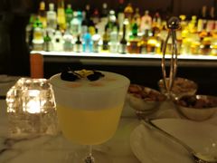 -LONG BAR 廊吧(外滩华尔道夫酒店)