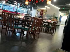 -卢大鲜鱼头捞饭(美利广场店)
