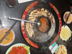 -三江两海老火锅(北京首店)