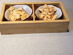 -有红鸡毛店·川菜(建设路店)