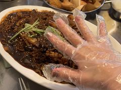 海鲜炸酱面-富乐满韩国正宗炸鸡韩国料理(虹泉路店)