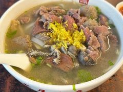 -潮镇老尾牛杂(环城西路店)