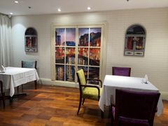 -深圳富苑皇冠假日套房酒店