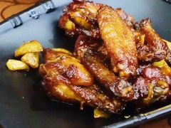 -老闵田螺馆·南昌特色小炒(梦时代店)