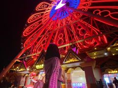 -七彩云南欢乐世界