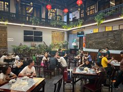 -蔼若春.传承三十年云南菜(金碧公园店)