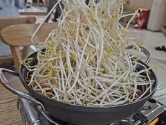 -吴草鸡爪오초닭발韩食堂(融恒盈嘉中心店)