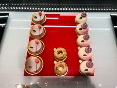 -Salon de The de Joel Robuchon(外滩18号店)