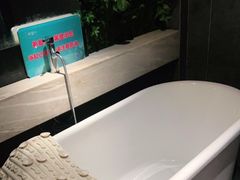 -新盈光·云会所(百丈东路店)