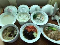 点击看大图 月子餐-生命加•Q考拉月子会所(玫瑰园店)