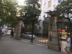 -武汉市第一初级中学(前进校区)