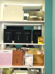 -斐尔国际皮肤管理中心