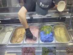 -极拉图·现制冰淇淋(大卫城店)