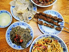 老北京炸酱面-门框胡同百年卤煮(新街口店)