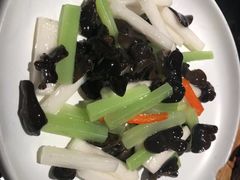 -绿茶餐厅(昌平悦荟店)