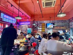 -蚝堡海鲜·威海菜·海肠捞饭·烧烤·亚洲吃蚝公司(幸福门店)