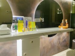 -LJOY丽锦造型·烫发染发