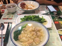 鲜虾云吞面-福记烧味茶餐厅(豪森丽都店)