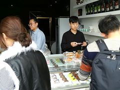 -UNI UNI(环亚凯瑟琳店)