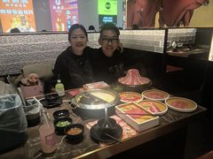 -一绪に和牛寿喜烧(罗湖益田假日店)
