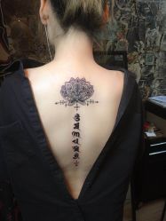 -晓乙刺青TATTOO