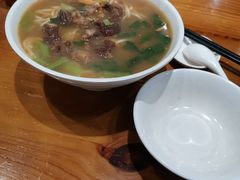 -老前童小吃(北明程路店)