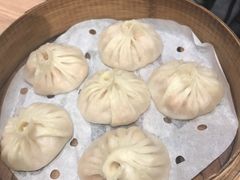 鲜虾蟹籽灌汤包-老班长手工灌汤包(望京华彩店)