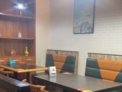 -九头鸟酒家(东高地店)