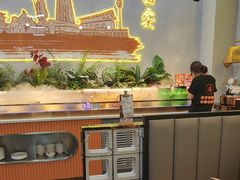 -享遇.锅姥姥牛排海鲜自助(小寨店)