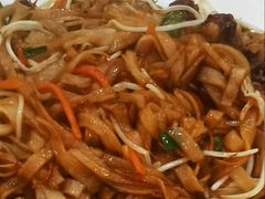 -口衣记鸡饭店