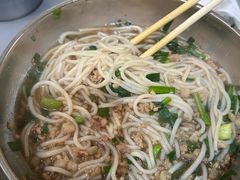 -正宗杨记普洱酸醋米线(总店)
