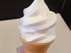 甜筒-麦当劳(杨高南路店)