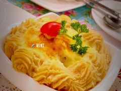 -金色时光俄式西餐厅(中央大街店)