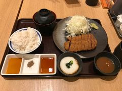 -牛カツ京都勝牛(河原町蛸薬師店)